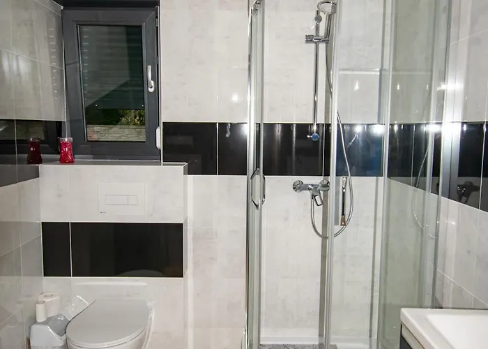 Debowa Przystan بيت للعطل Boszkowo-Letnisko