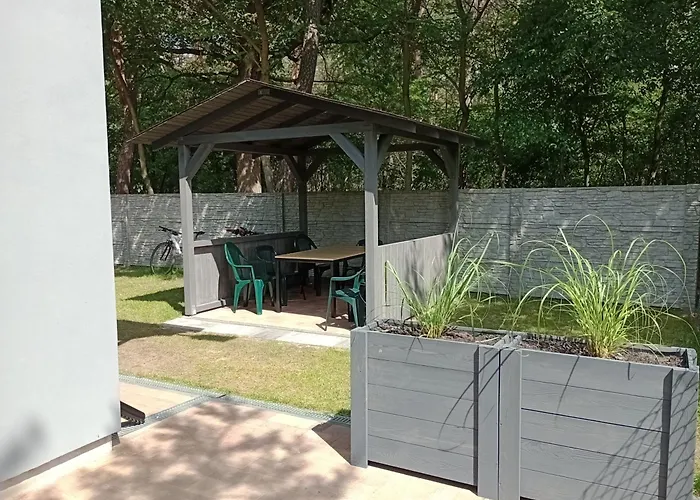 Debowa Przystan بيت للعطل